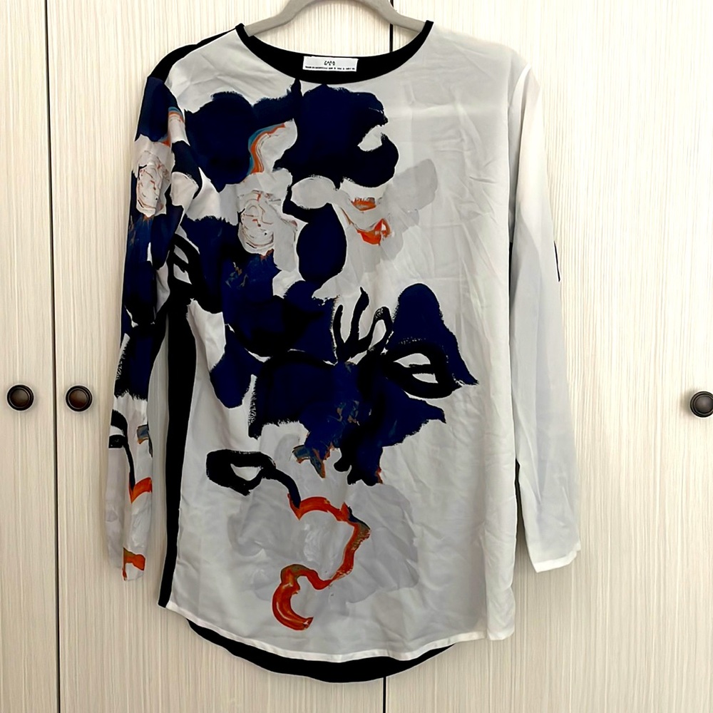 Zara top size 36